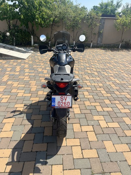 Vand honda  xl 700 v transalp  impecabila