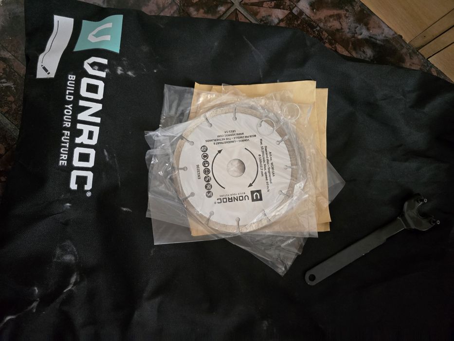 Masina de tăiat canale