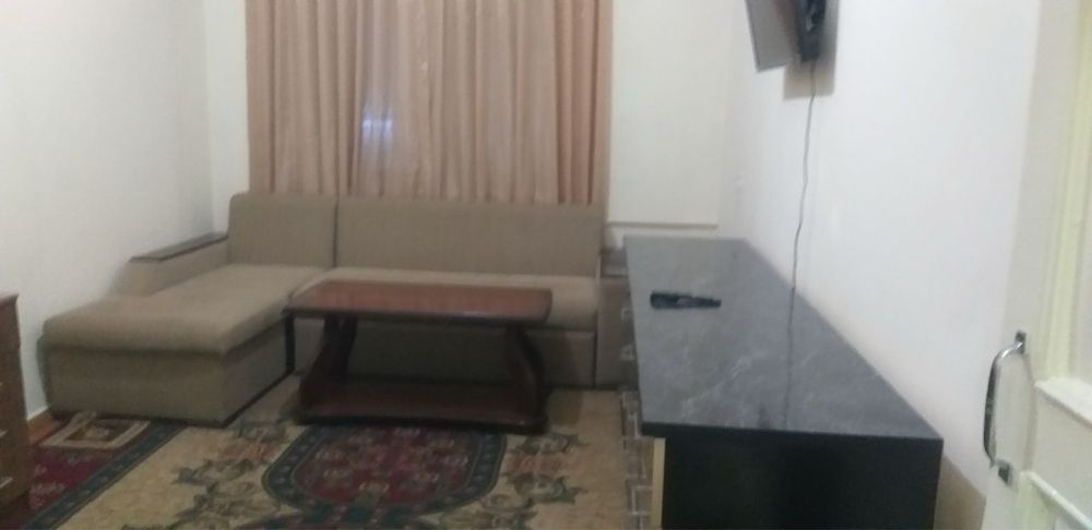 Сдаётся квартира в кирпичном доме.