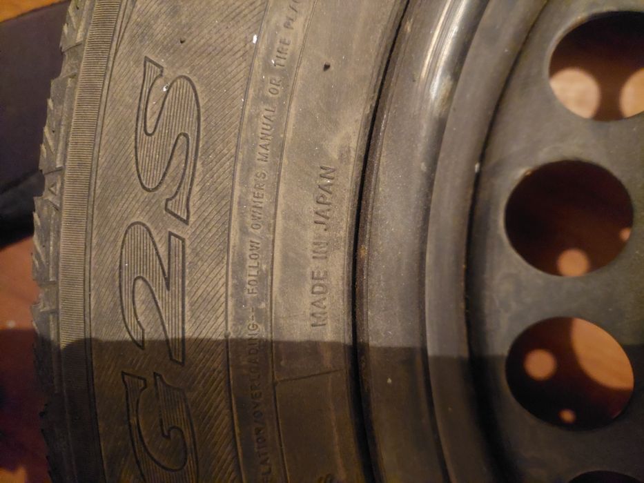 Запаска шина с дискам