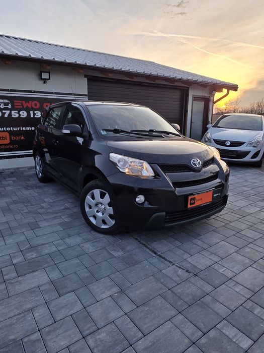 TOYOTA chr URBAN CRUISE AN 2012 MOTOR 1,4 BENZINA Posibilitatea rate