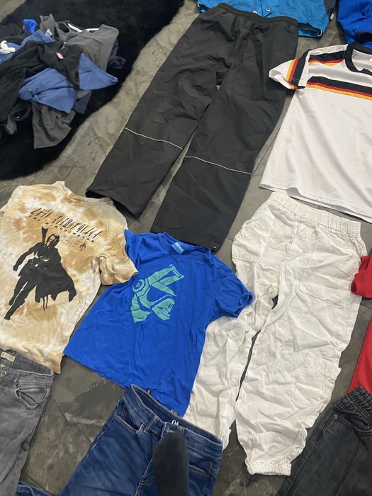 Vand lot haine baiat 146-153 marime