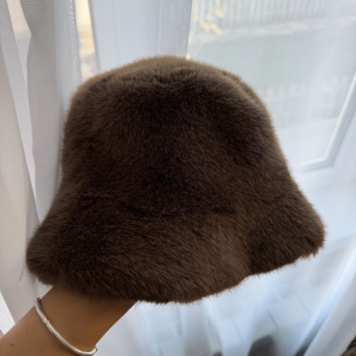 Нова шапка тип заешки косъм