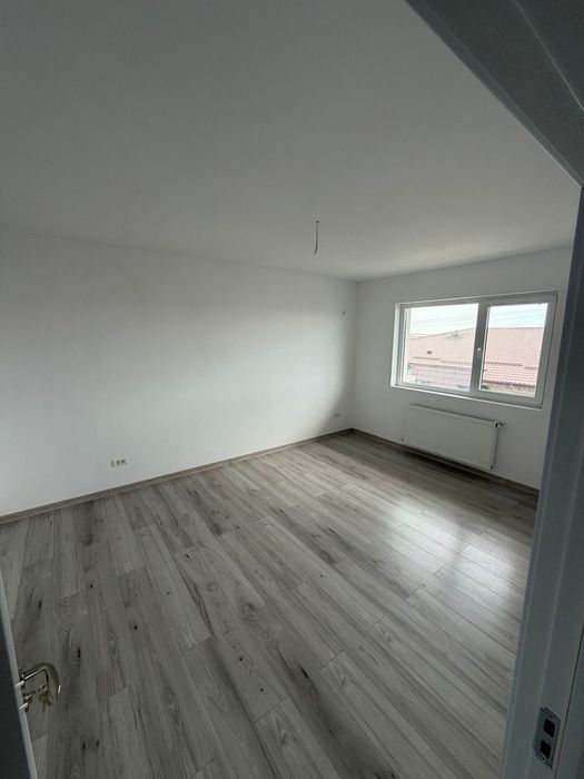 Apartament de închiriat