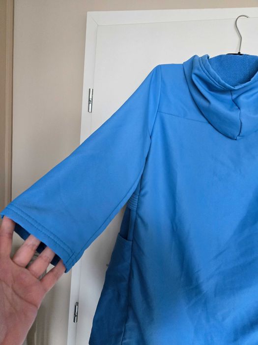 Детски халат Декатлон , за 152см.