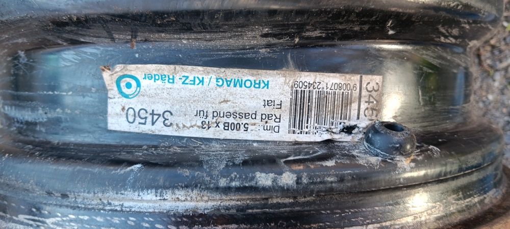 Гуми с метални джанти 13 цола