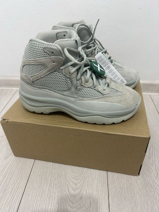ADIDAS Yeezy Desert Boots Salt Nr.41  1/3