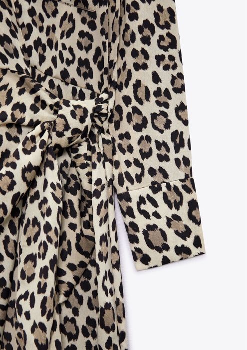 Платье леопард