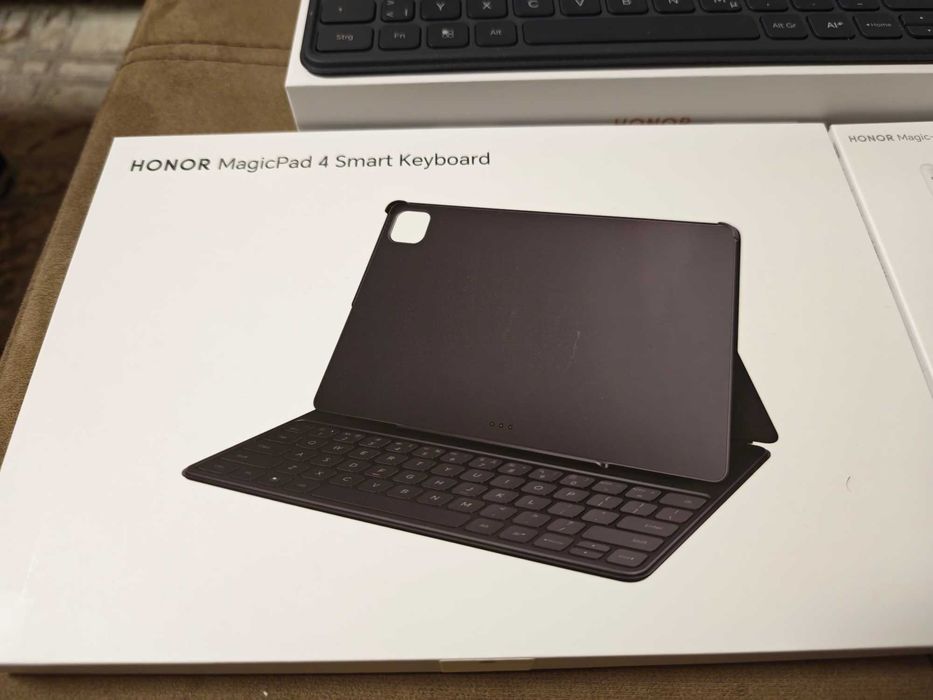 Пълен КОМПЛЕКТ Таблет Honor MagicPad 4 (12.3") – 16GB/512GB – КАТО НОВ!