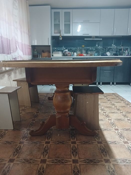 Продам стол раскладной