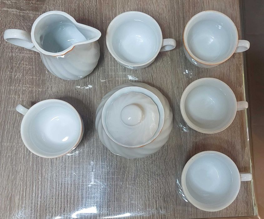 Порцеланови, керамични сервизи за кафе, ракия, декор