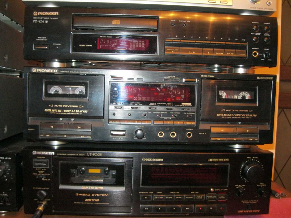 Pioneer stereo double cassete deck CT - W820R
