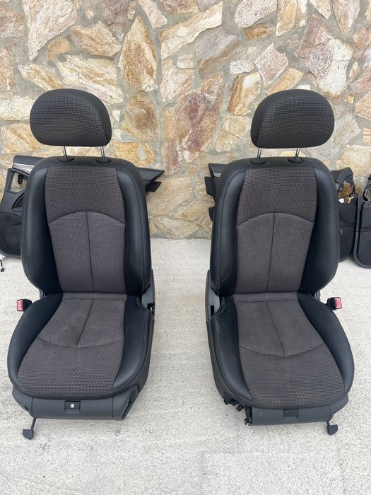 Салон за Е класа W211