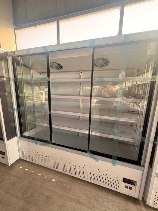 SNOW VILLAGE Air Cooling Display Cabinet – 1124 litr