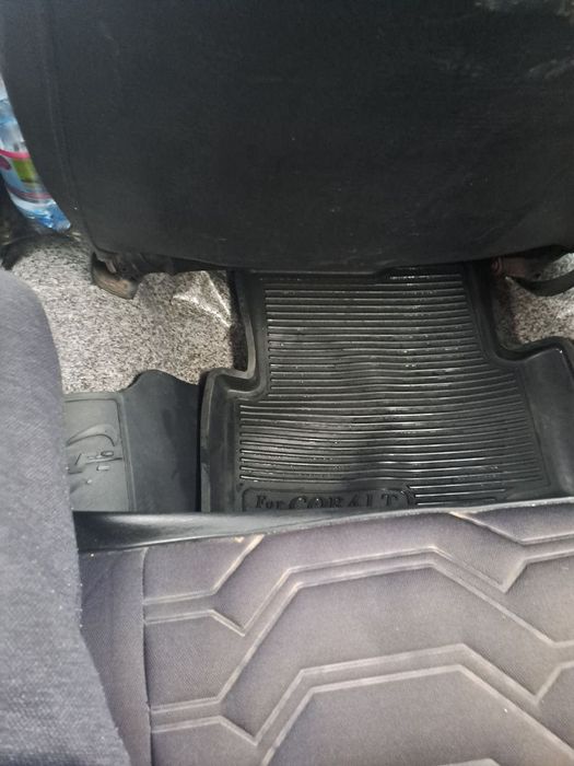 Машина Жигули 2103