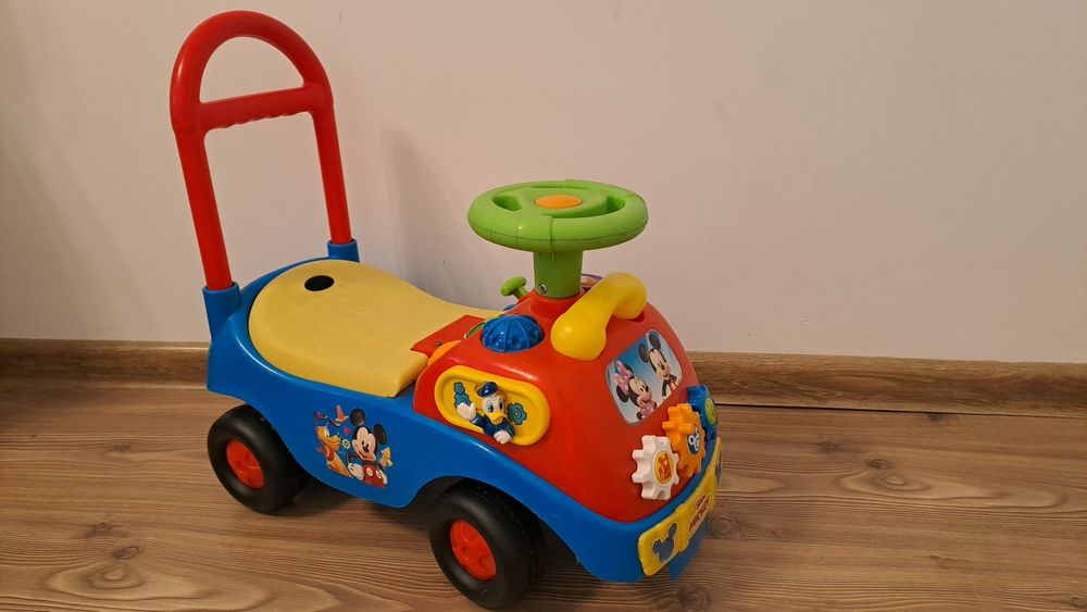 Masinuta Ride on Mickey Noriel