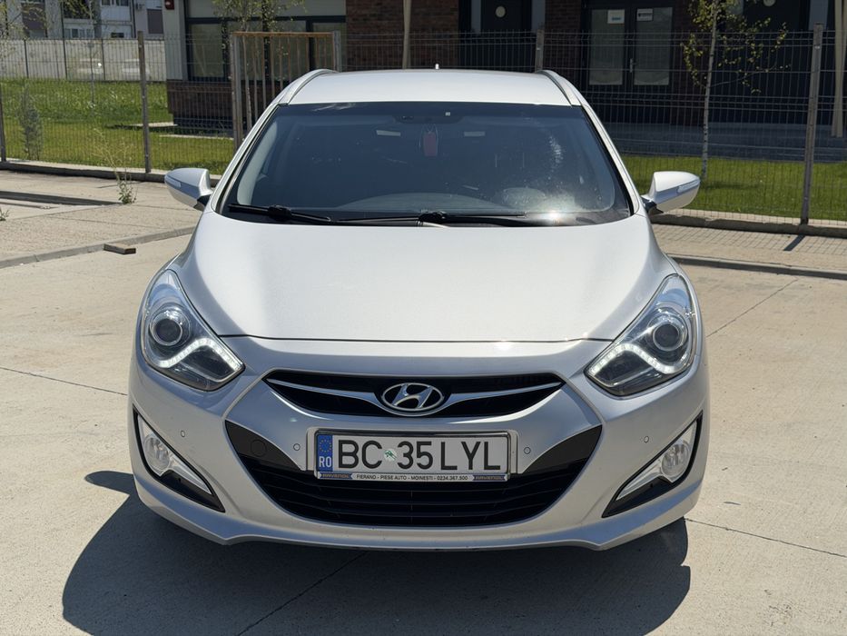 Hyundai i40 1.7 crdi/ 4% consum/cauciucuri noi vara/iarna