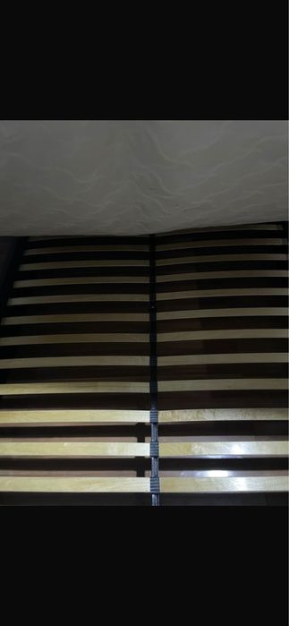 Продам кровать почти новая