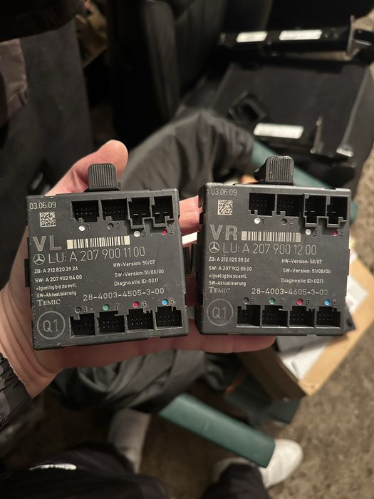 Модул лява/дясна врата Mercedes E-coupe W207