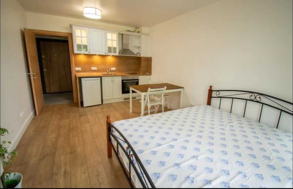 Собственик дава под наем обзаведен, едностаен - бул.Цар Борис III до спирка на Трамвай 5 и 4