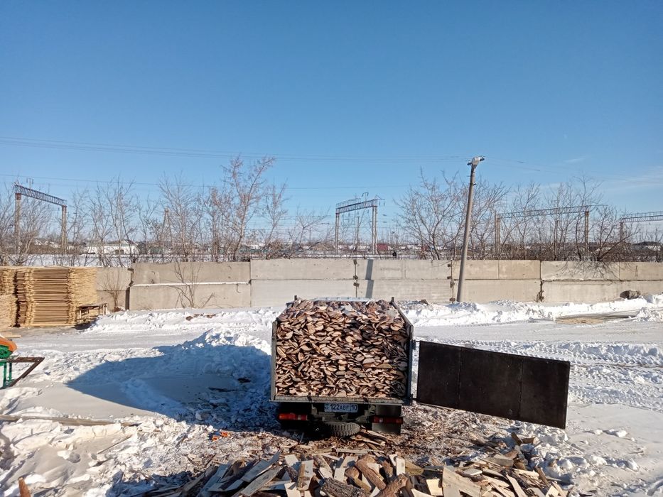 Дрова, уголь, щебень, вывоз мусора.