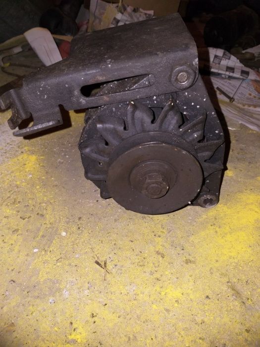 Части за Мерцедес 123 Д