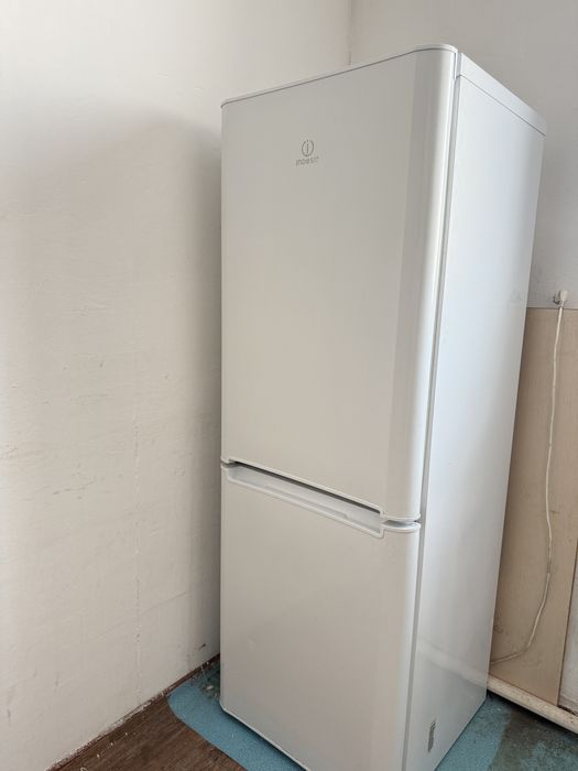 холодильник, жақсы жұмыс жасап тұр