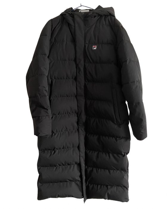 Продам куртку FILA