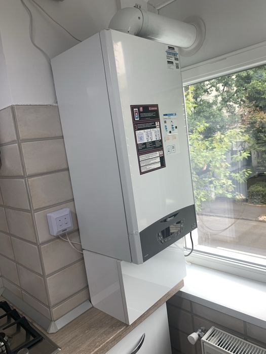 Inchiriez apartament 3 camere ultracentral