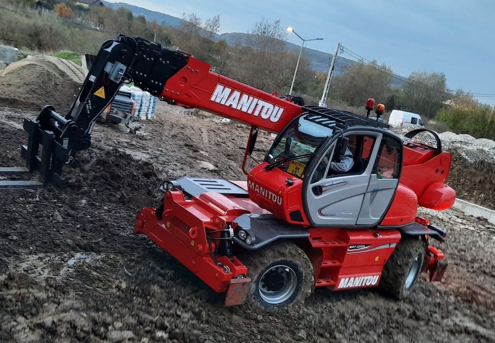 Manitou inchiriere  roto 25 m  / macara / stivuitor / Dieci / Merlo /
