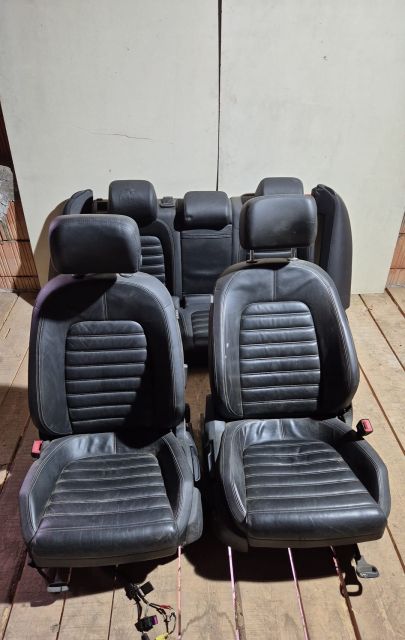 Set complet scaune Volan Dreapta Volkswagen VW Passat B6