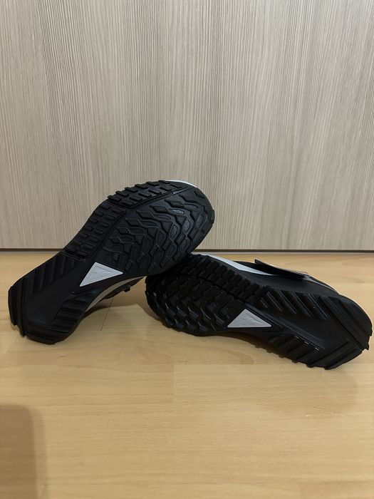 Vand pantofi clips five ten si nike x gortex
