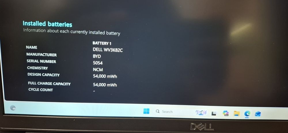 Лаптоп Dell 3520 | I5 1135G7 | 16GB RAM | 256 SSD