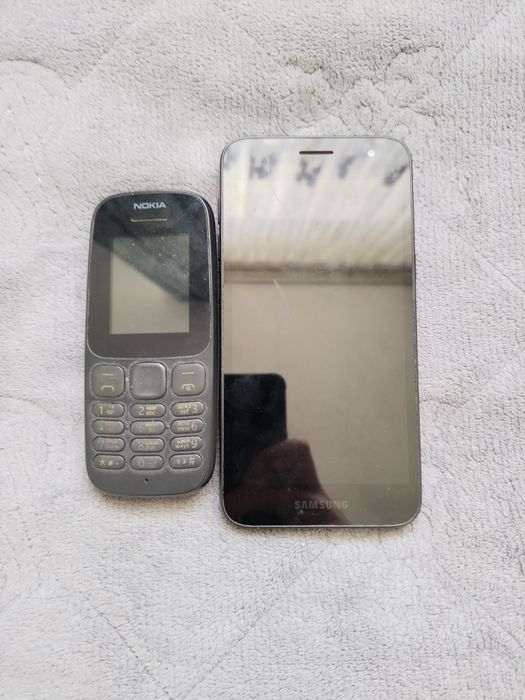 Продам два телефона