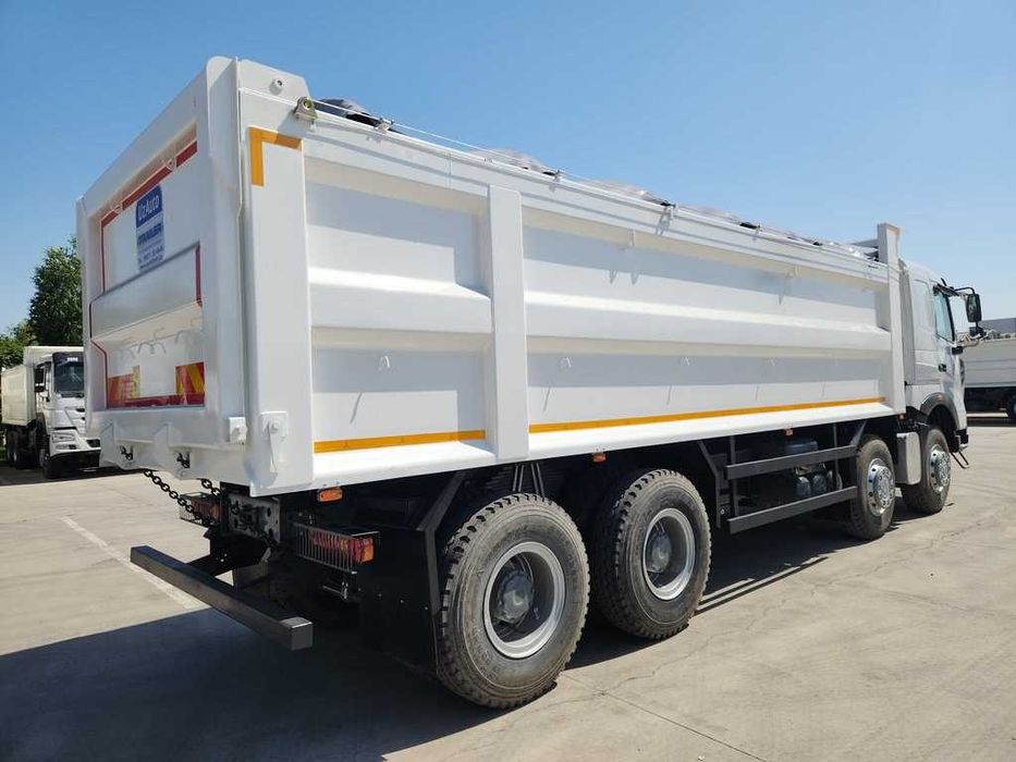 Автосамосвал SINOTRUK Howo T7S 8х4 Дизельный 32т