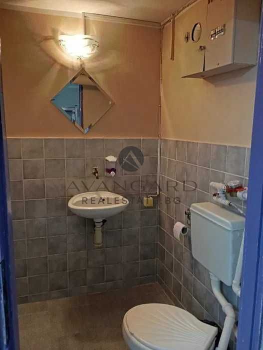 Продава се Магазин в Пловдив, Кючук Париж - 27 кв.м за 1039 €/кв.м - Снимка #3
