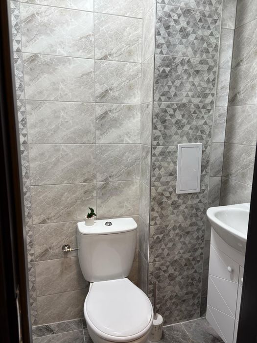 Дава се под наем Едностаен апартамент в Пловдив, Кючук Париж - 20 кв.м за 204 € - Снимка #1