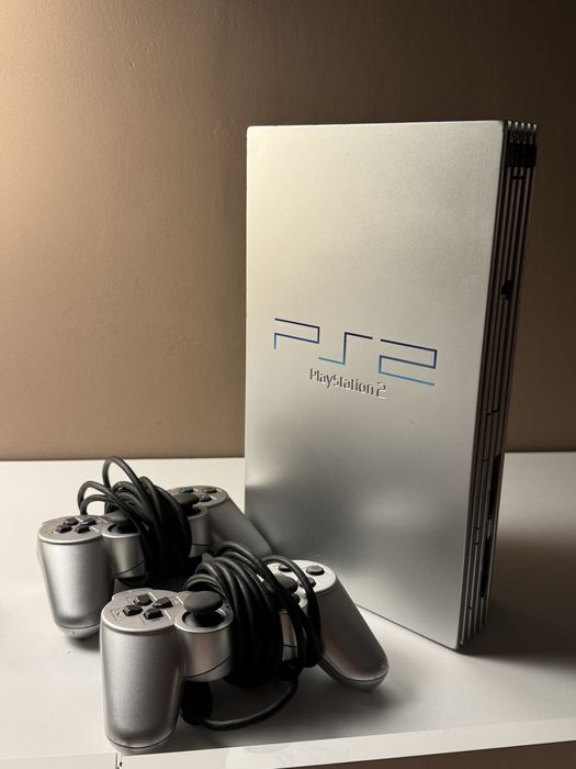 PlayStation 2 PS2 Silver editie limitata SCPH-50004