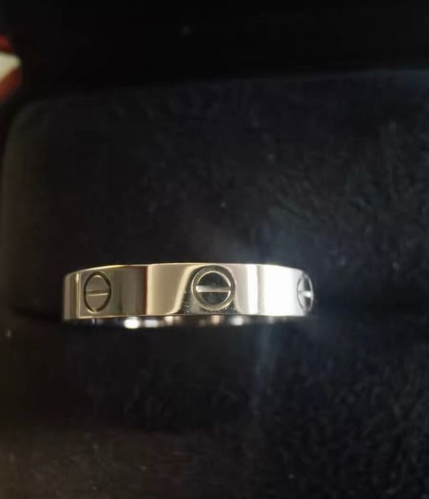 Кольцо Cartier Love белое золото 18k