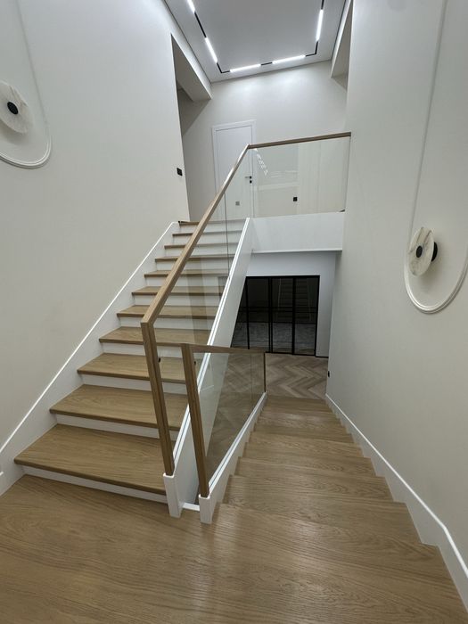 Лестницы на заказ в Алматы