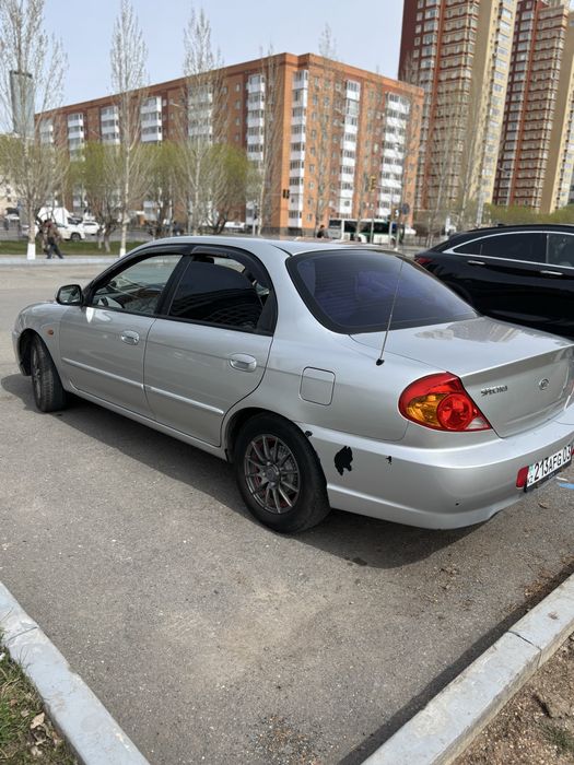 Kia Spectra продам