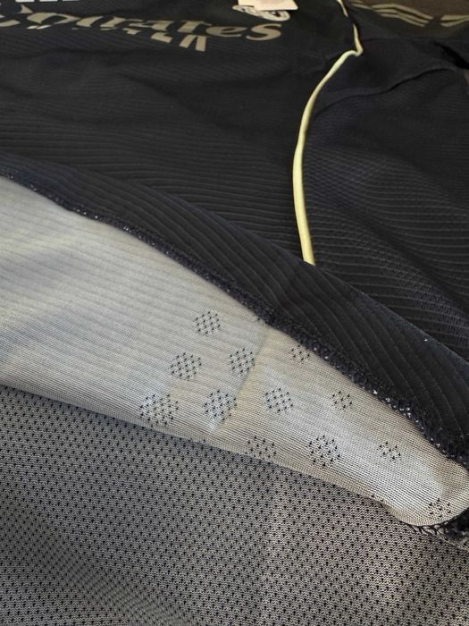 Оригинална Реал Мадрид Гост Тениска Сезон 2025/26