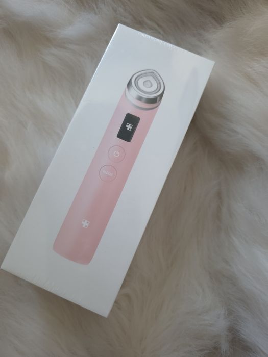 MediCube Age-R Устройство за грижа за кожата Booster Pro Pink Edition