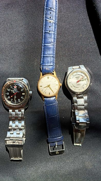 lot 3 ceasuri mecanice si automatice Dugena Seiko si Wostok comander