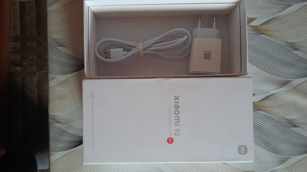 mi. Xiaomi 13 5G 8/256