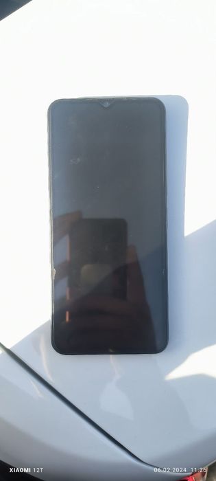 Vivo y35 4/128gb 5 oy tutilgan telefon karobka dakument hammasi bor