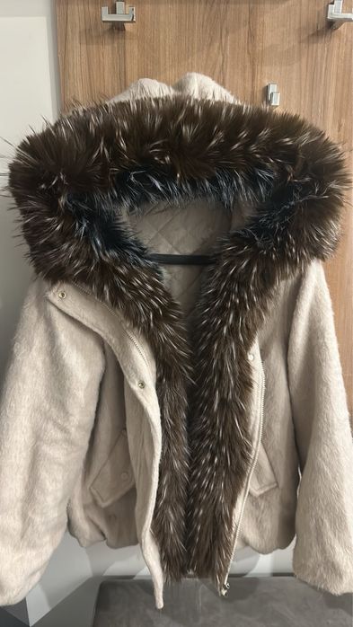 Палто - бомбър с косъм