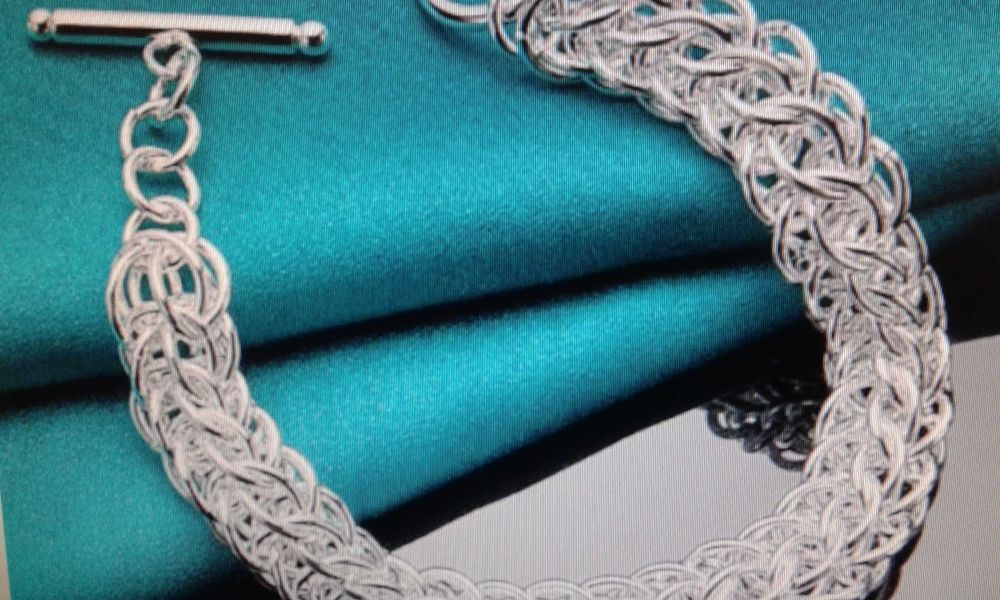 Сребърна гривна !!