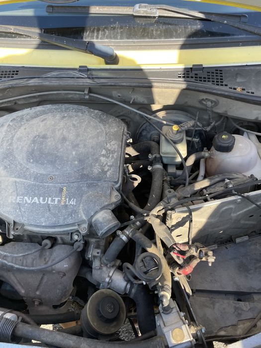 Dacia Logan 1.4i 75кс 2007г На Части