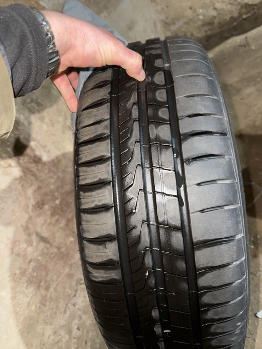 Продам комплект летней резины с дисками